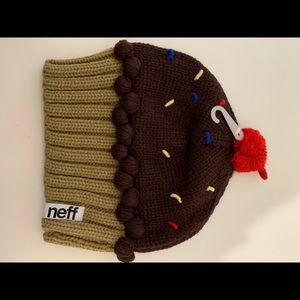Neff chocolate cupcake hat
